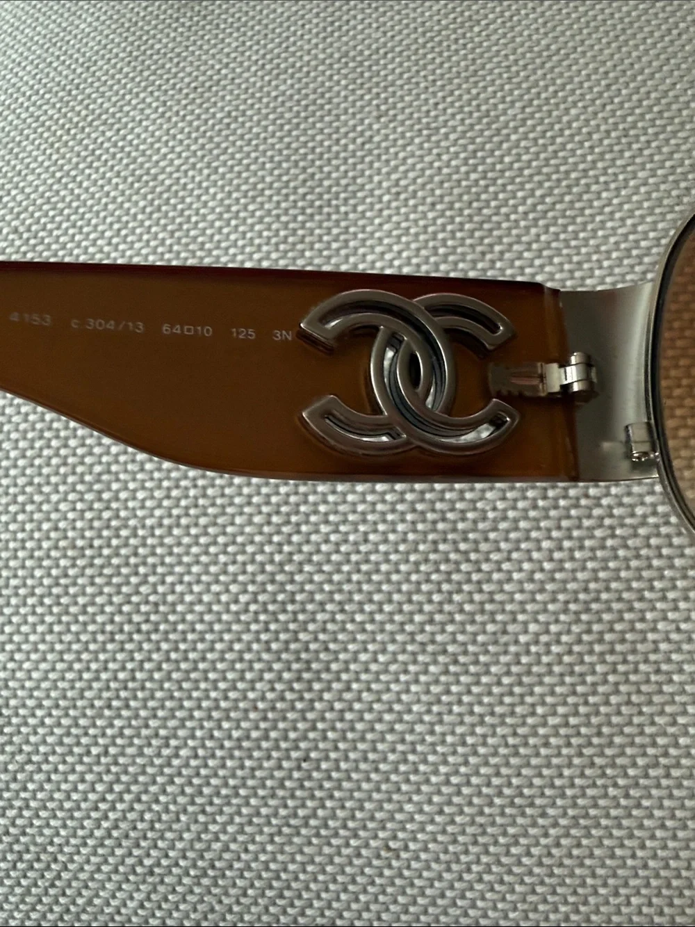 CHANEL Brown Gradient Aviator Sunglasses with Black Quilted Case